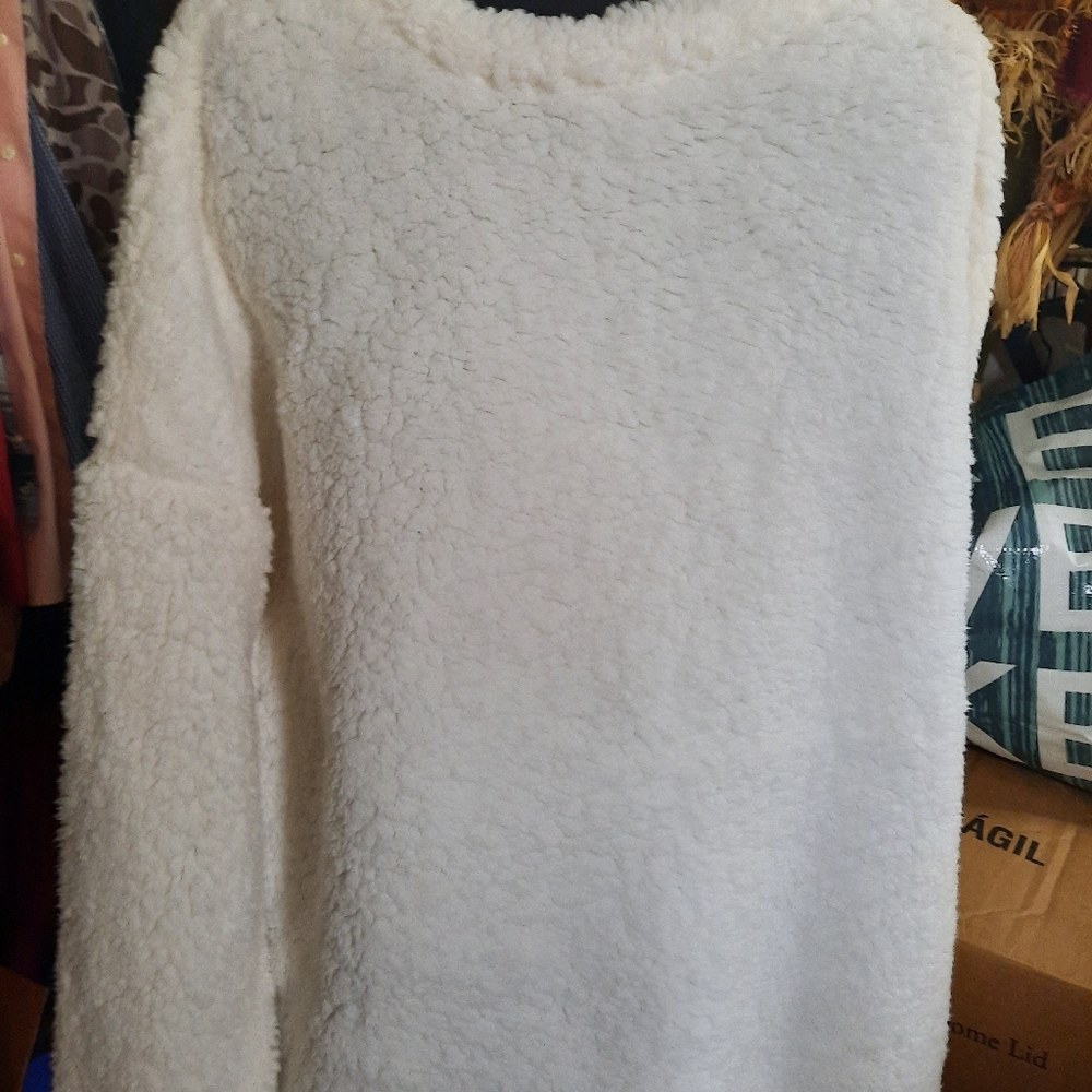 Sweater - Picture 3 of 6